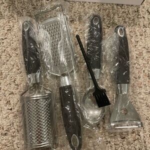 Black and Silver Kitchen Tool Set